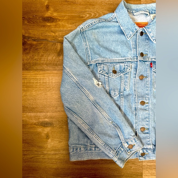 Vintage Levi’s Denim Trucker Jacket XL – Thrashed & Distressed - Picture 4 of 8